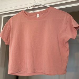 lululemon cates tee. Size 2